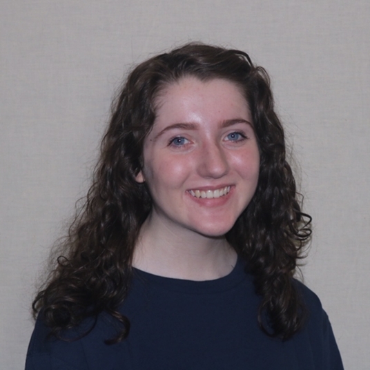 Ava Creeley head shot