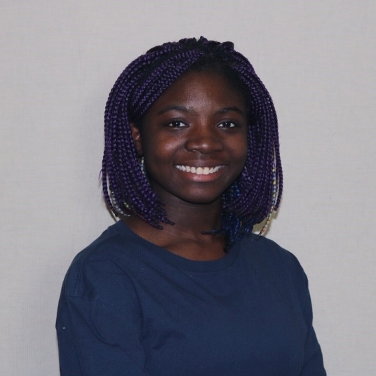 Zoryah Gray head shot
