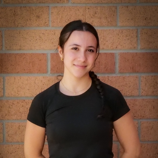 Gloria Candela head shot