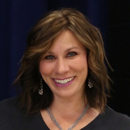 Kimberlee Easton - DIRECTOR & CHOREOGRAPHER head shot
