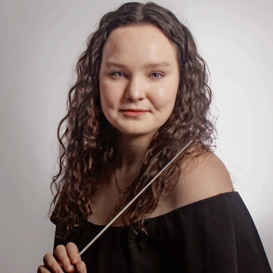 Sophie Sullivan head shot