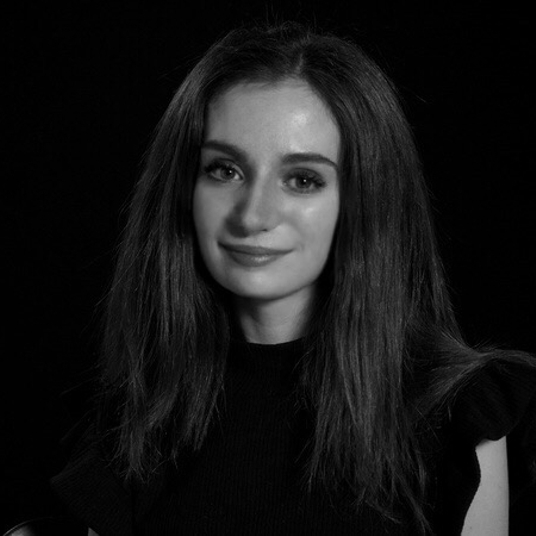 Ava Aschettino (Thea) head shot