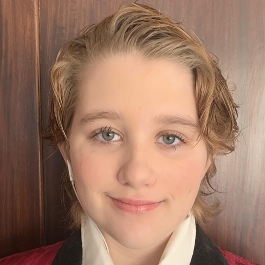 Rae Bayer head shot