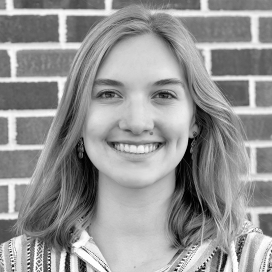 Julia Schnarr head shot