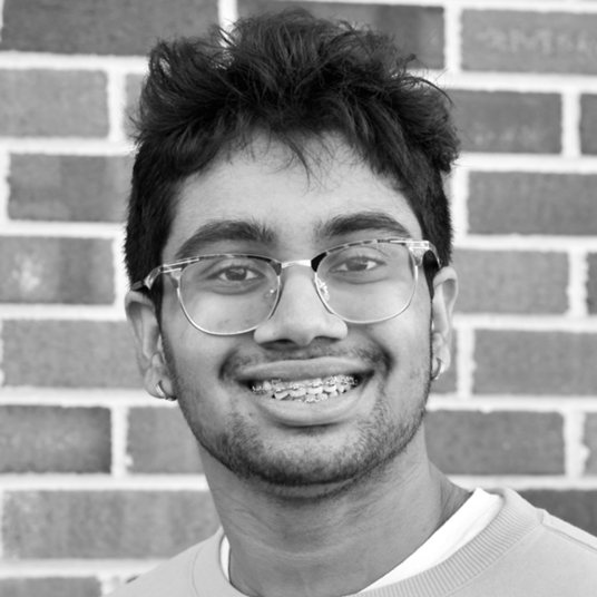 Navindu Ralapanawe head shot