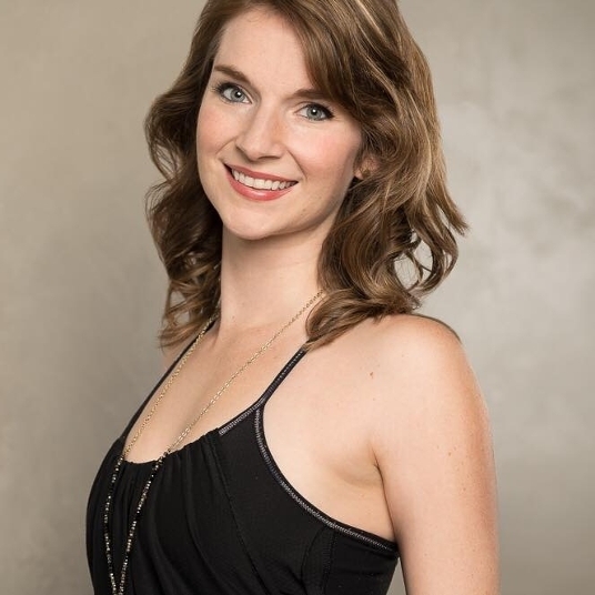 Jayme Hillyer head shot