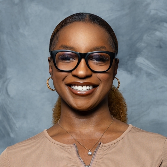 Delia Boney head shot