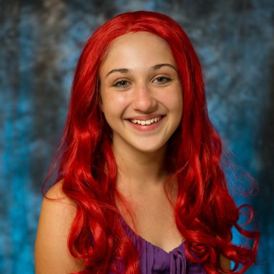 Kylie Staub head shot